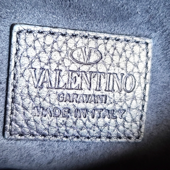 Valentino Garavani Rockstud  Atelier Leather Pouch - Picture 8 of 9